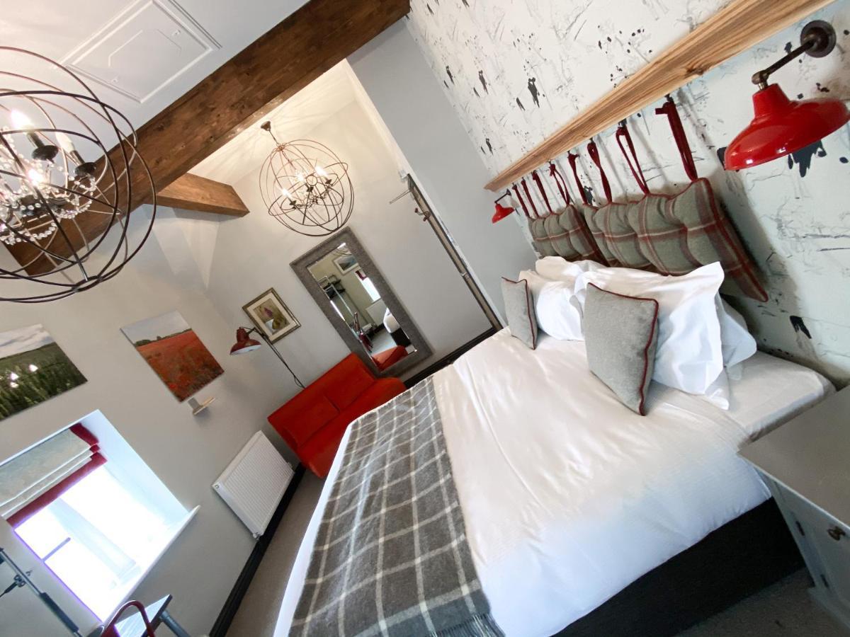 Helen Browning'S Royal Oak Hotel Swindon Ruang foto