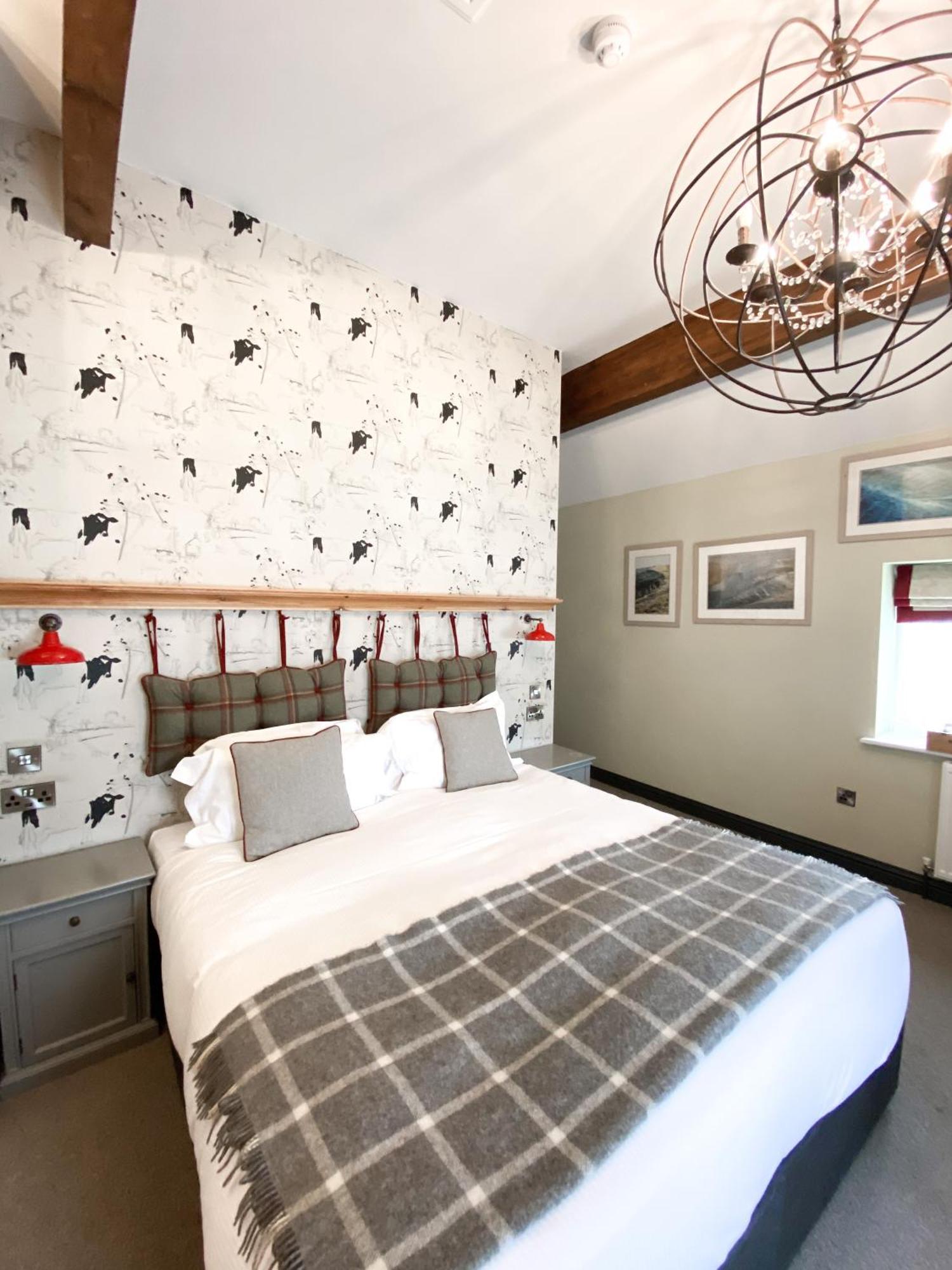 Helen Browning'S Royal Oak Hotel Swindon Ruang foto