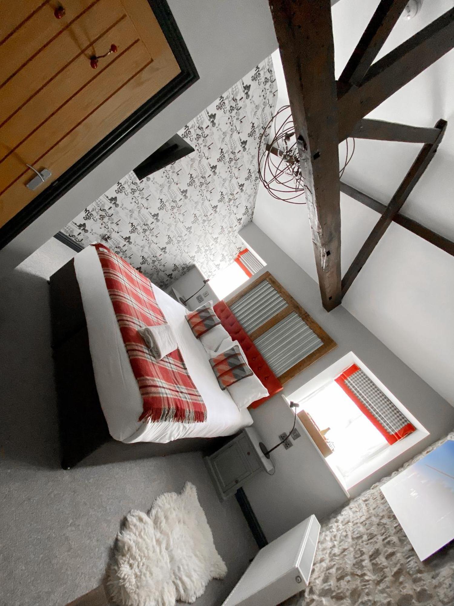 Helen Browning'S Royal Oak Hotel Swindon Ruang foto