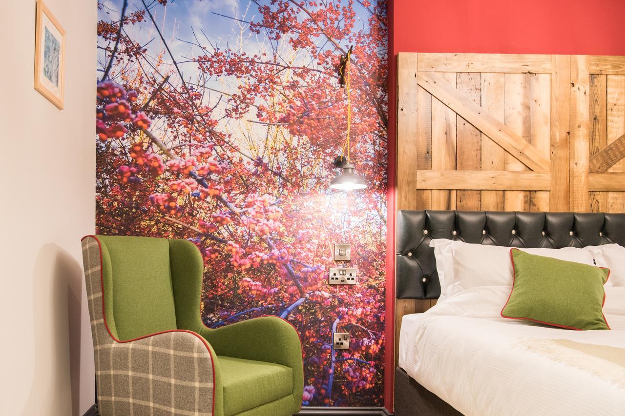 Helen Browning'S Royal Oak Hotel Swindon Ruang foto